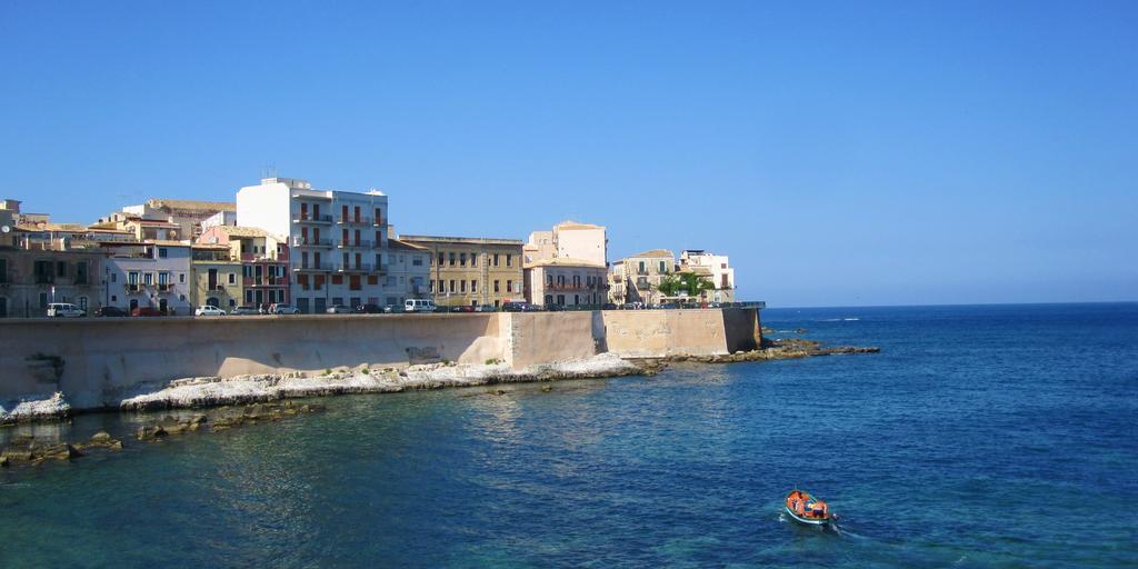 Syrakosia A Ortigia Villa Syracuse Exterior photo